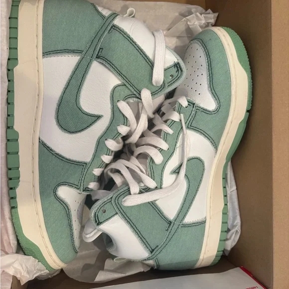 Nike Dunk High 1985 Retro Sneakers | Woman’s size 9 | OG Colorway - Picture 2 of 6